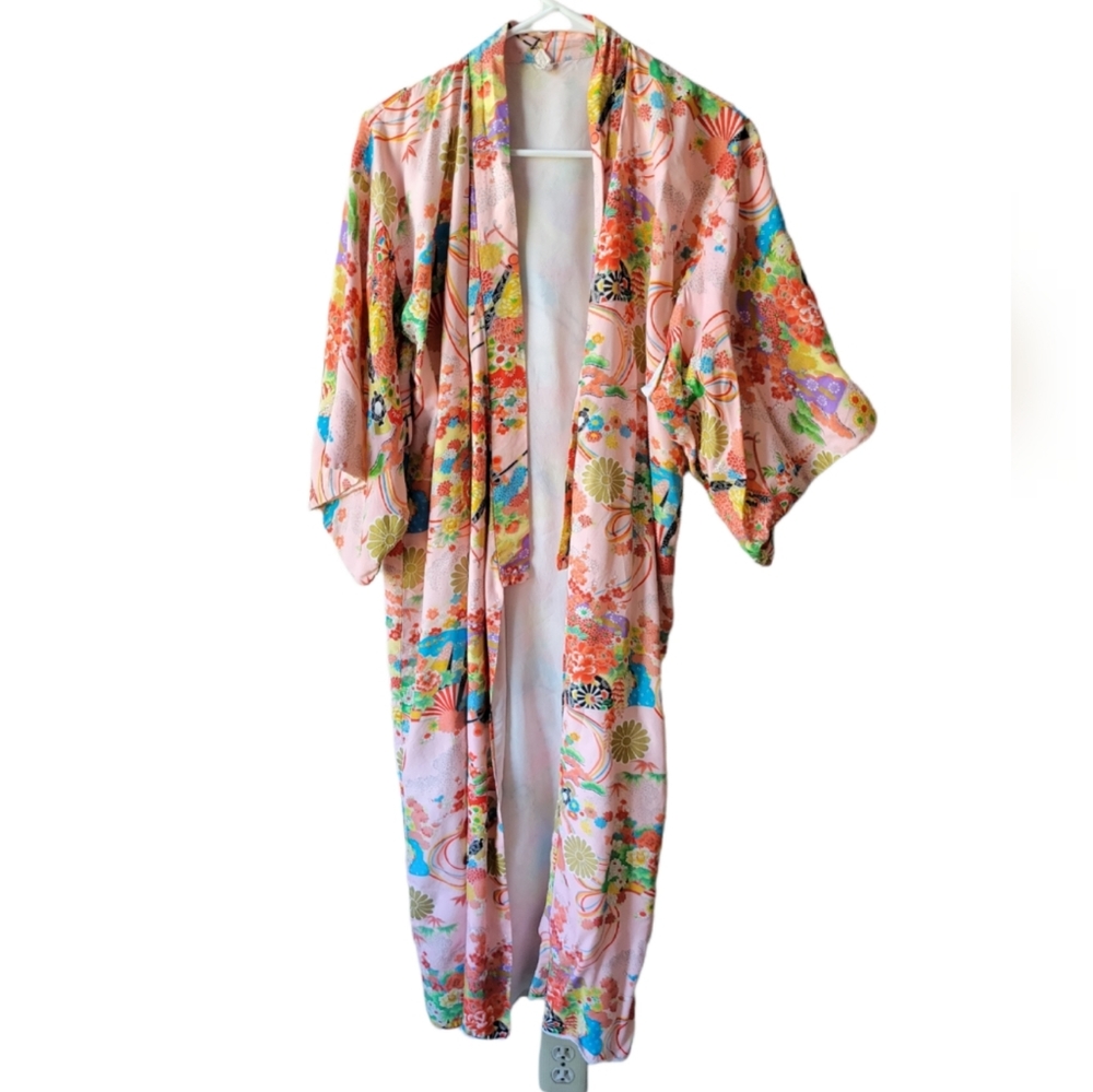 Vintage Japanese Kimono Pink Floral Rayon